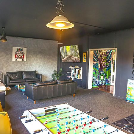 Crashpalace Backpackers Роторуа Екстер'єр фото