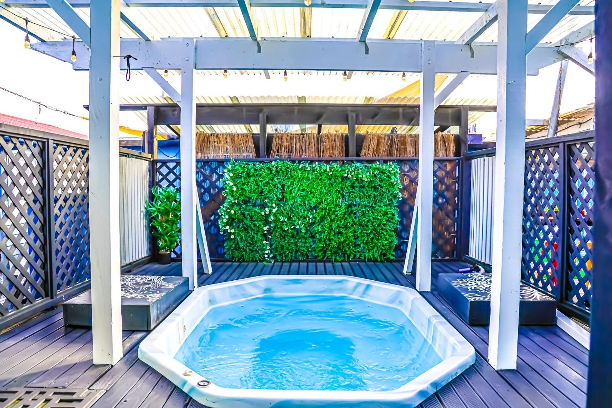 Crashpalace Backpackers Роторуа Екстер'єр фото